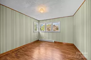 255 Red Bank Rd, Waynesville, NC 28786 - Photo 25