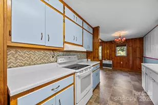 255 Red Bank Rd, Waynesville, NC 28786 - Photo 13