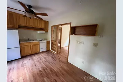 70 Stonegate Trail, Leicester, NC 28748 - Photo 15