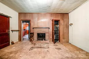 2412 Daves Dr, Shelby, NC 28150 - Photo 7