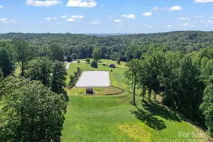 1050 Hunting Country Rd, Tryon, NC 28782 - Photo 43