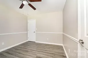 152 Sparrow Ln, Statesville, NC 28625 - Photo 11