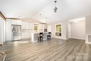 152 Sparrow Ln, Statesville, NC 28625 - Photo 17