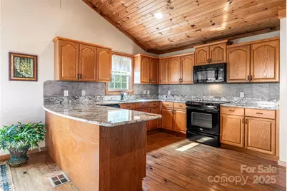 156 Jubilee Way, Waynesville, NC 28785 - Photo 9