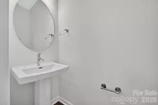 9452 Senator Royall Dr, Charlotte, NC 28262 - Photo 15