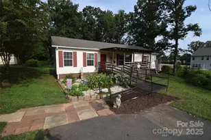 426 Dallas Stanley Hwy, Dallas, NC 28034 - Photo 1