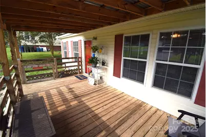 426 Dallas Stanley Highway, Dallas, NC 28034 - Photo 9