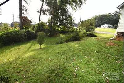 426 Dallas Stanley Highway, Dallas, NC 28034 - Photo 37