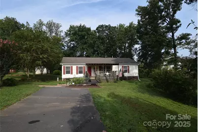 426 Dallas Stanley Highway, Dallas, NC 28034 - Photo 5