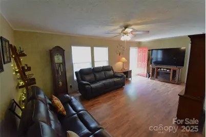 426 Dallas Stanley Highway, Dallas, NC 28034 - Photo 13