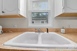 13 Maple Ave, Gastonia, NC 28054 - Photo 21