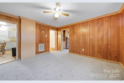 13 Maple Avenue, Gastonia, NC 28054 - Photo 15