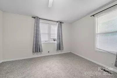 13 Maple Avenue, Gastonia, NC 28054 - Photo 9