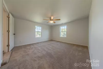 214 E Washington Avenue, Bessemer City, NC 28016 - Photo 33