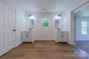 214 E Washington Ave, Bessemer City, NC 28016 - Photo 37