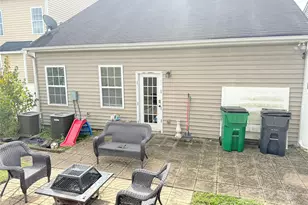 738 Lumber Ln, Charlotte, NC 28214 - Photo 17