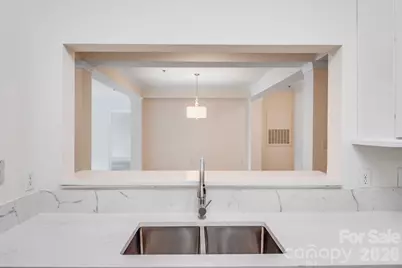 5601 Fairview Road #10, Charlotte, NC 28209 - Photo 5