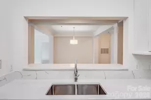 5601 Fairview Rd, Charlotte, NC 28209 - Photo 5