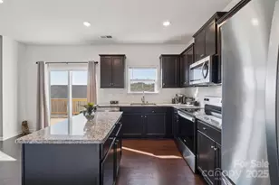 356 Tavernier Ln, Candler, NC 28715 - Photo 5