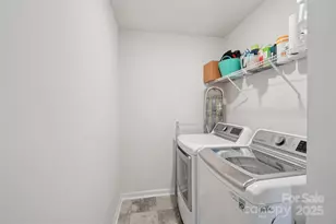 356 Tavernier Ln, Candler, NC 28715 - Photo 15