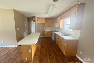 335 Plank Rd, Wadesboro, NC 28170 - Photo 7