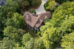 21 Windcliff Dr, Asheville, NC 28803 - Photo 3