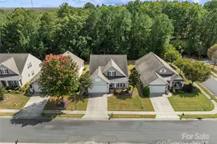 10471 Scotland Ave, Fort Mill, SC 29707 - Photo 15