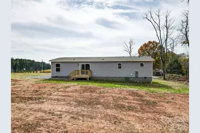 516 Lake Mullis Road, Harmony, NC 28634 - Photo 25