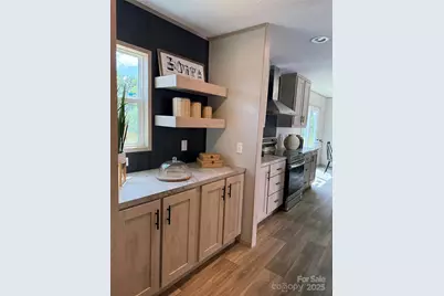 516 Lake Mullis Road, Harmony, NC 28634 - Photo 13