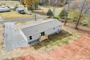 516 Lake Mullis Rd, Harmony, NC 28634 - Photo 27
