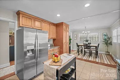 5748 Farmbrook Drive, Charlotte, NC 28210 - Photo 13