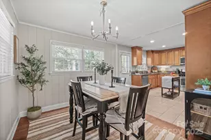 5748 Farmbrook Dr, Charlotte, NC 28210 - Photo 9