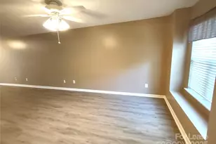 8338 Rudolph Rd, Charlotte, NC 28216 - Photo 9