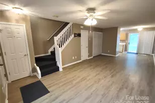 8338 Rudolph Rd, Charlotte, NC 28216 - Photo 11