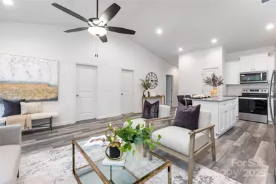 1600 Oak Street, Charlotte, NC 28269 - Photo 3