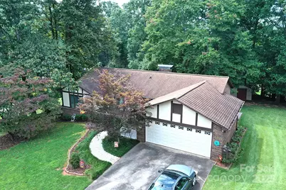 112 Royal Oak Court, Lenoir, NC 28645 - Photo 5