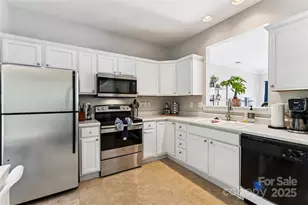 8165 Millwright Ln, Charlotte, NC 28277 - Photo 15