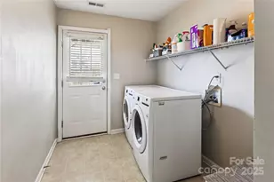 8165 Millwright Ln, Charlotte, NC 28277 - Photo 25