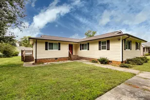 7109 Bisaner St, Charlotte, NC 28269 - Photo 1