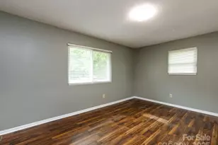 7109 Bisaner St, Charlotte, NC 28269 - Photo 5