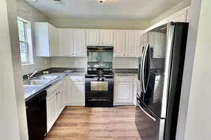 2608 Clarencefield Divide, Charlotte, NC 28216 - Photo 5