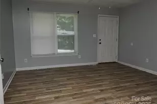 133 Hickory Ln, York, SC 29745 - Photo 5