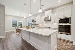 1010 Carlyle Ln, Monroe, NC 28110 - Photo 5