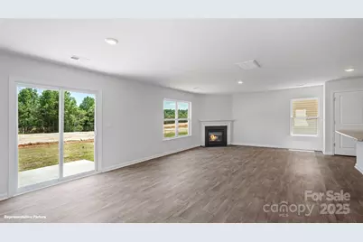 616 13th Avenue Drive NE, Hickory, NC 28601 - Photo 11