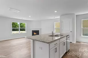 608 13th Ave Dr NE, Hickory, NC 28601 - Photo 5