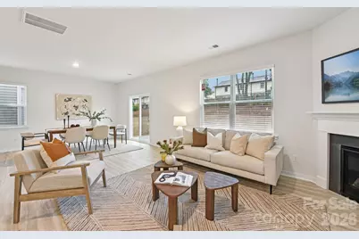 608 13th Avenue Drive NE, Hickory, NC 28601 - Photo 5