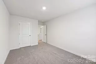 608 13th Ave Dr NE, Hickory, NC 28601 - Photo 21