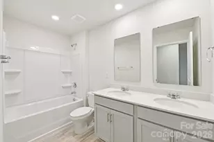 608 13th Ave Dr NE, Hickory, NC 28601 - Photo 23