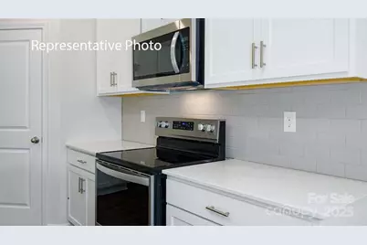 1111 37th Avenue Lane NE, Hickory, NC 28601 - Photo 5