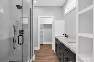 1 Pinnacle Vw Rd, Asheville, NC 28803 - Photo 11